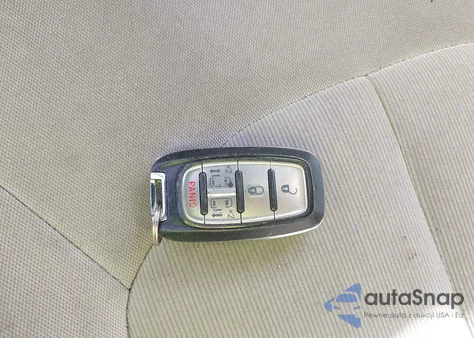 2017 Chrysler Pacifica Touring z USA, uszkodzony, nr VIN 2C4RC1DG7HR561440